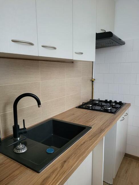 Kawalerkę Umeblowana Po Remoncie Wynajme - Pustola w Wwie