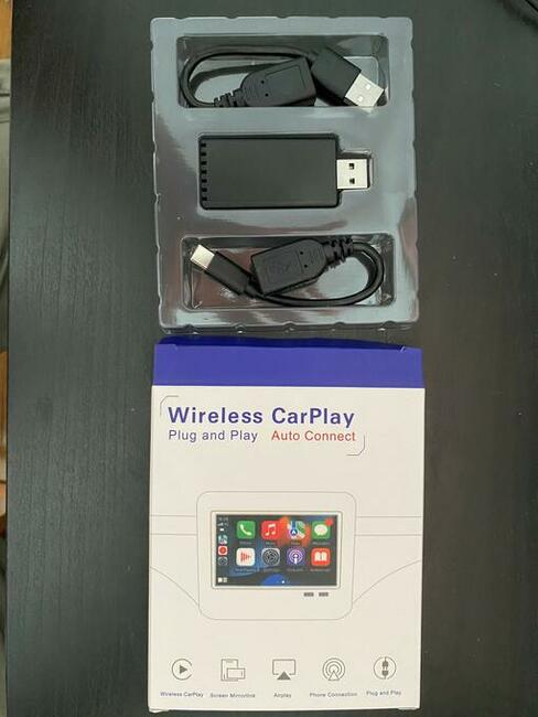 Bezprzewodowy CarPlay adapter do radia samochodowego