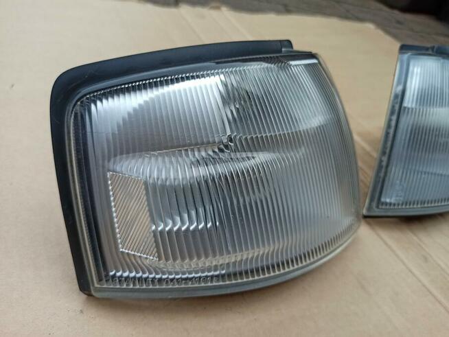 Mazda Demio 1 I 96-00 Migacz Kierunkowskaz lewy prawy przód