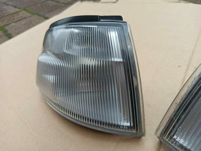 Mazda Demio 1 I 96-00 Migacz Kierunkowskaz lewy prawy przód