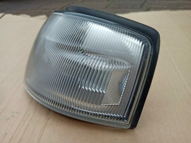 Mazda Demio 1 I 96-00 Migacz Kierunkowskaz lewy prawy przód