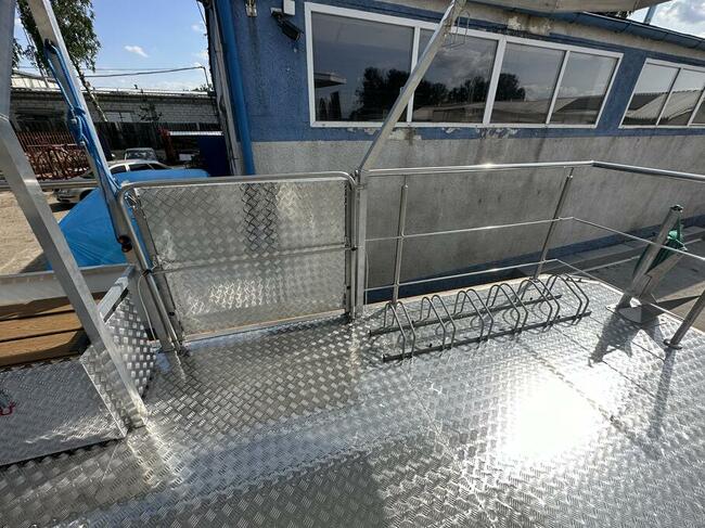 AQARIUS727 HARDTOP łódź pontonowa turystyczna ze STOJAKIEM