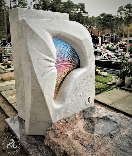 Nagrobek indywidualny, artystyczny, wyjątkowy