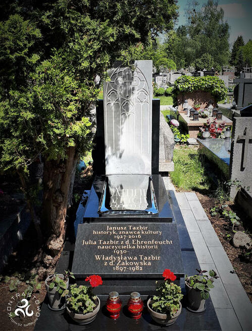 Nagrobek indywidualny, artystyczny, wyjątkowy