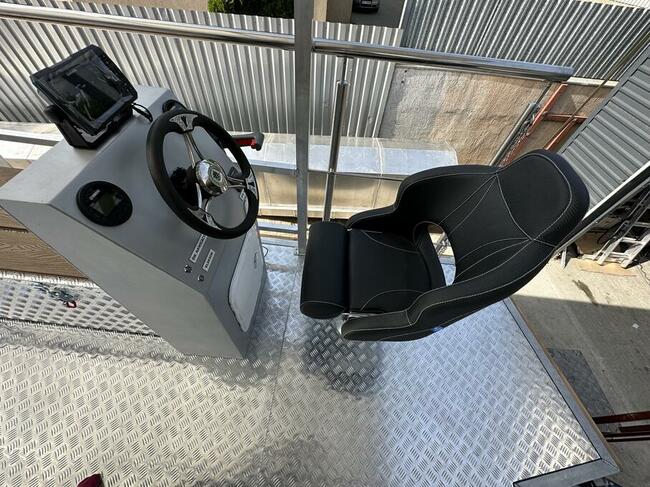 AQARIUS727 HARDTOP łódź pontonowa turystyczna ze STOJAKIEM