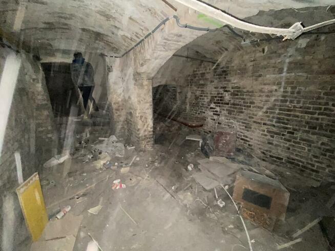 Piwnice- Poznań, Rybaki, Kwiatowa