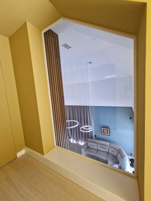 Przeszklenia loft, stalowo-szklane, drzwi i ścianki metalowe