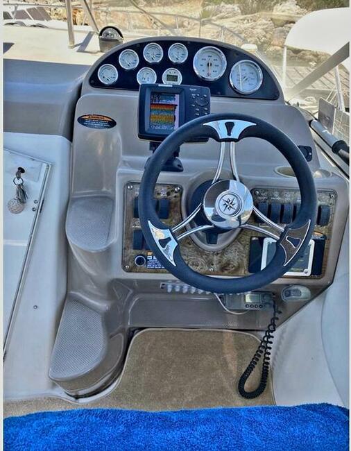 Łódź BAYLINER 265, kabina, 2004r