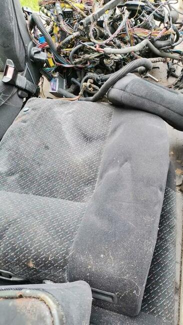 Sprzedam komplet siedzen opel astra f kombi