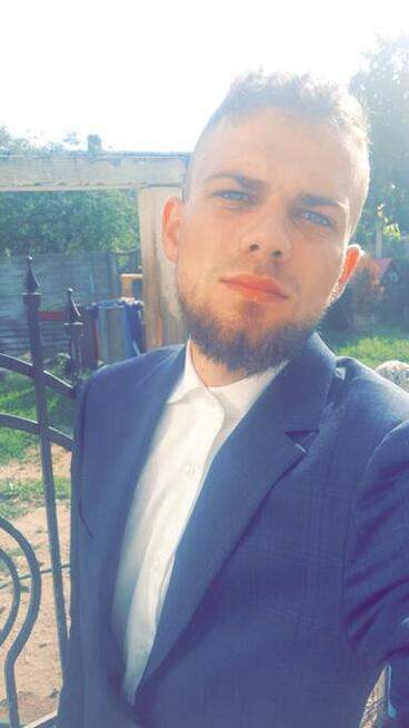 Szukam dojrzałej kobiety co lubi młode wysportowane ciało