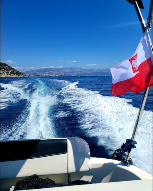 Łódź BAYLINER 265, kabina, 2004r