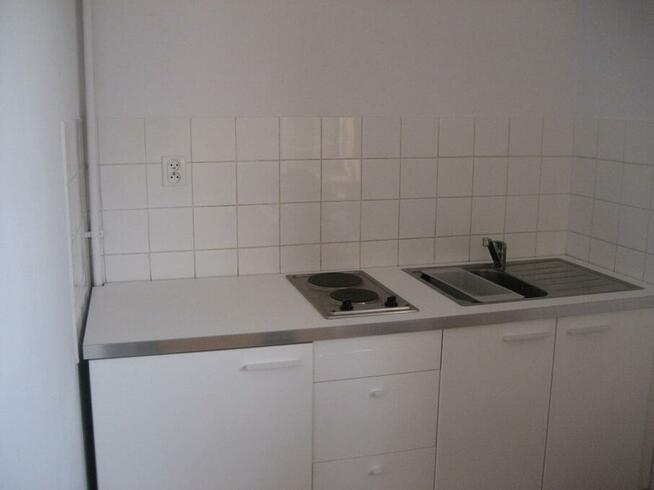 Do wynajęcia kawalerka 32m2, ul. Pamiątkowa, winda, balkon