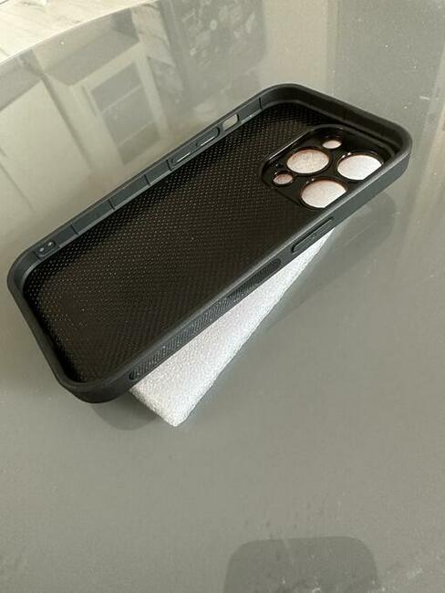 Etui Iphone 14 Pro - nowe