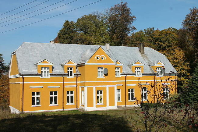Dworek w Bożniewicach z 1907r. z Parkiem 3,2ha