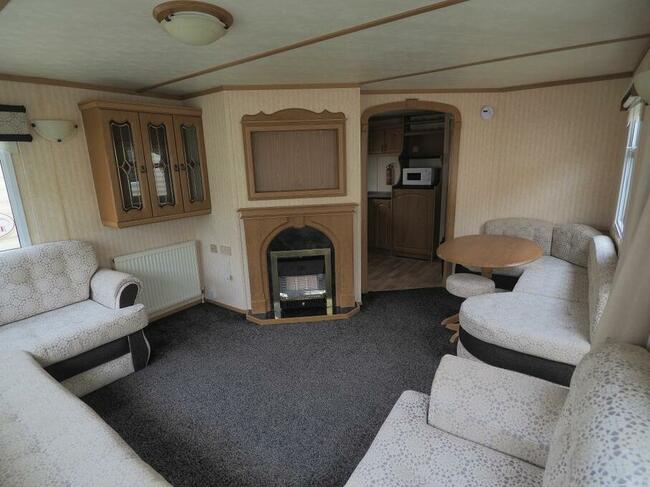 Domek angielski, holenderski ABI CANBERRA L972 Camplas