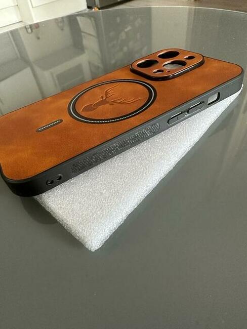 Etui Iphone 14 Pro - nowe