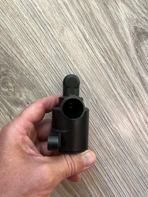 4H0121671D , audi OE 4H0121671D , zawór sterujący płynu chł.