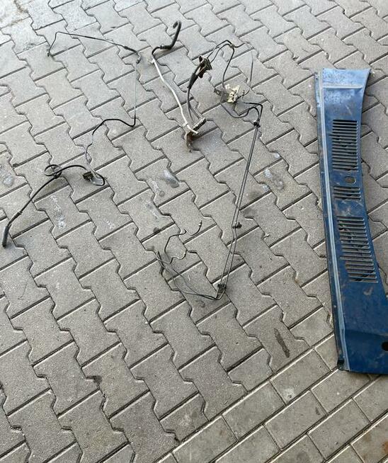 Mazda B2500 1996 zaślepka przewody rurki części