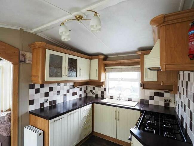 Domek holenderski angielski COSALT KINGSMEDE BP1083