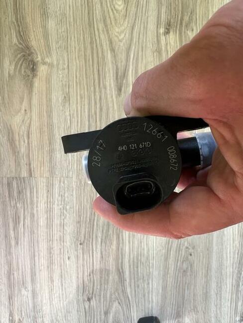 4H0121671D , audi OE 4H0121671D , zawór sterujący płynu chł.