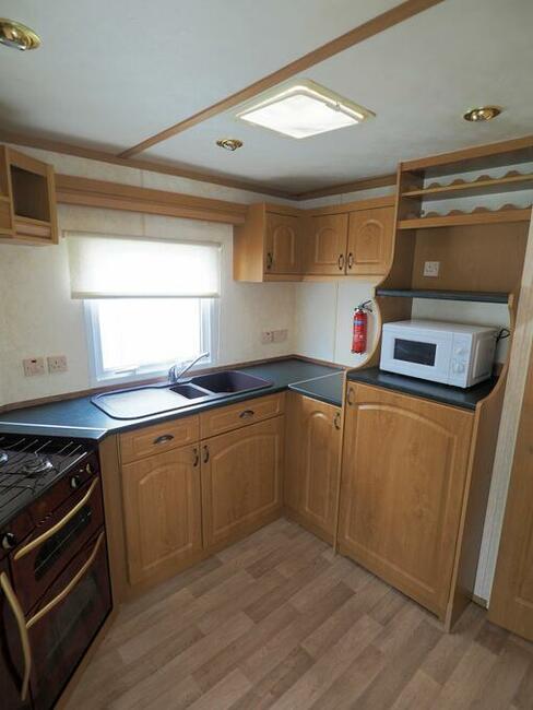 Domek angielski, holenderski ABI CANBERRA L972 Camplas