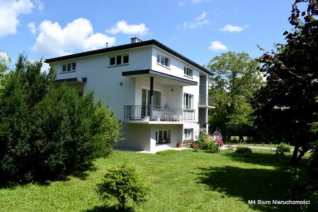 OBNIŻAMY CENĘ!!ŚLICZNY DOM Z DUŻYM PIĘKNYM OGRODEM W KROŚNIE