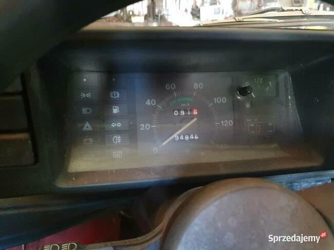 Fiat 126 czerwony maluch