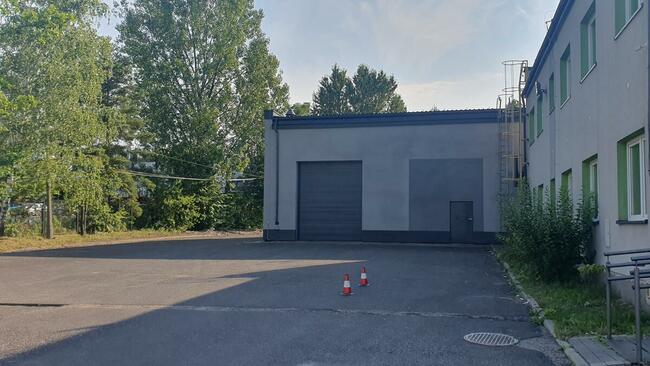 Wynajmę biura w 1 piętrowym budynku z parkingiem