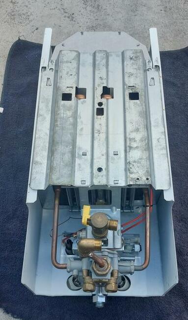 Piecyk gazowy ,,junkers,, do Kampera Francuskiej firmy: e.l.