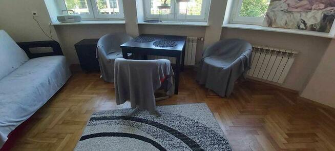 Kawalerkę na Grochowskiej w Warszawie wynajmę