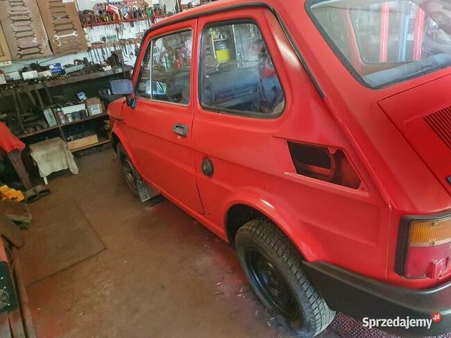 Fiat 126 czerwony maluch