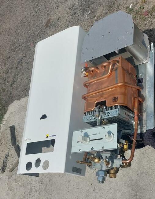 Piecyk gazowy ,,junkers,, do Kampera Francuskiej firmy: e.l.