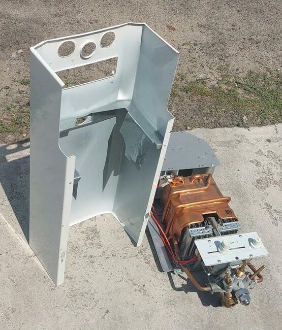 Piecyk gazowy ,,junkers,, do Kampera Francuskiej firmy: e.l.