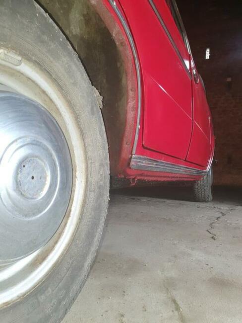 Łada 1500 garażowana