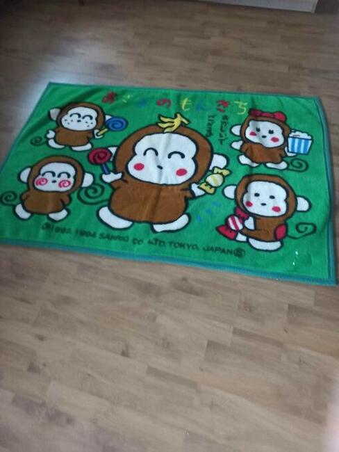 Mało Używany Ciepły Koc 141x98 cm Polecam.