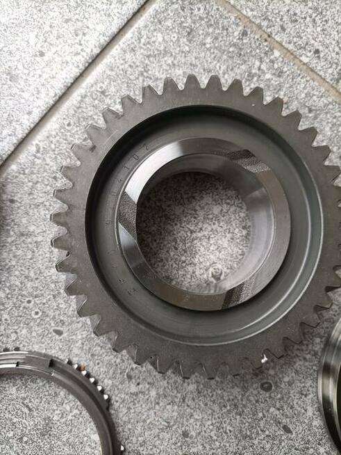 Synchronizator biegu wstecznego BMW GS6-45dz GS6X45DZ wzmacn