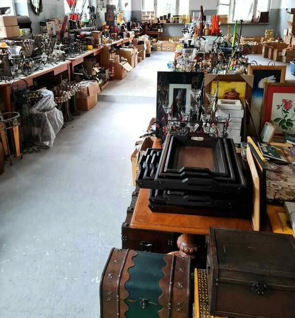 Artykuły dekoracyjne i wyposażenia wnętrz HURT