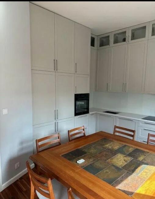 Duże mieszkanie na Dolnym Mokotowie