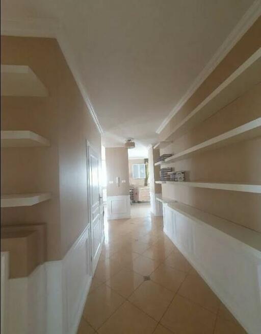 Bardzo duże mieszkanie na Targówku przy metrze