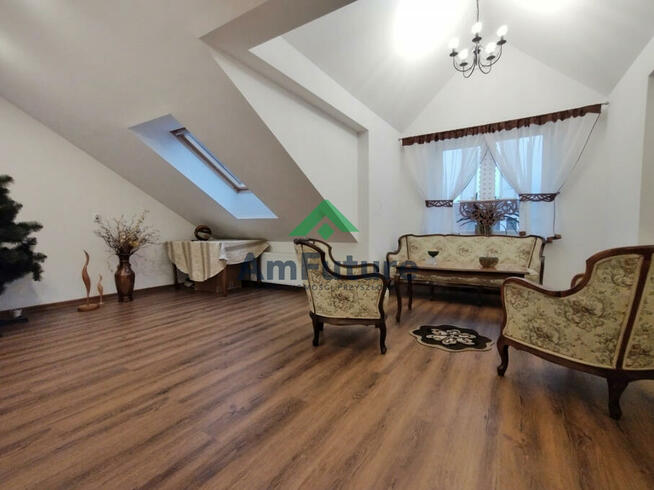 Dom Świdnik Adampol,