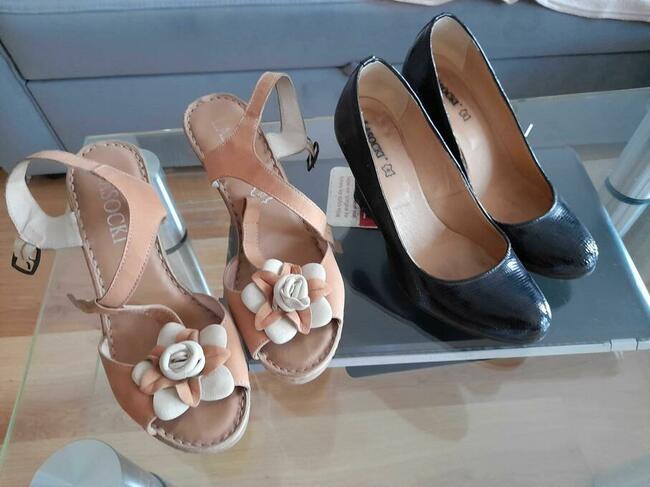 Buty LASOCKI - koturna beżowe rozm. 37-38