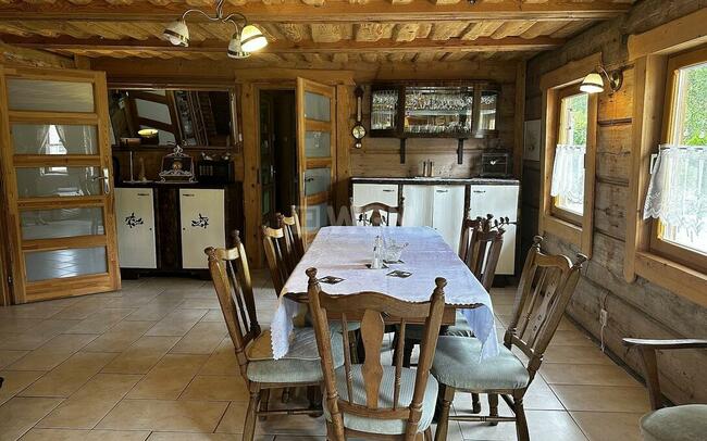 Na sprzedaż, obiekt komercyjny nad morzem, Dębina