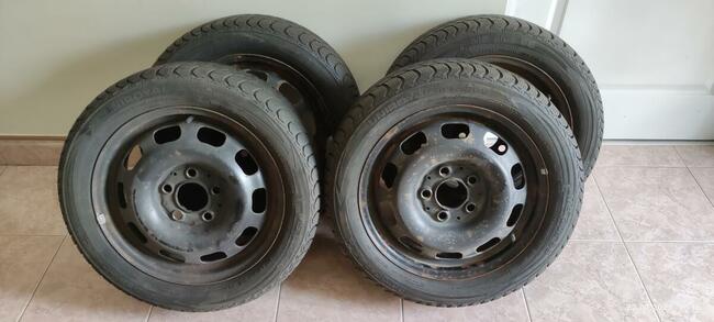 Felga Stalowa 5 1/2Jx15H2 Opony Zimowe 195/50 R15