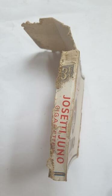 Kolekcjonerskie pudełko po papierosach Juno