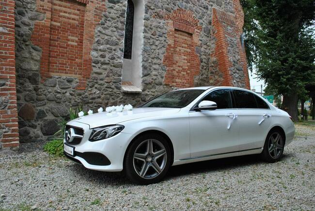 Mercedes E klasa: Biały, Czarny - do ślubu