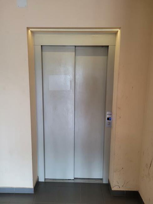 NOWA NIZSZA CENA! Sprzedam mieszkanie 2 pokojowe z ogrodkiem