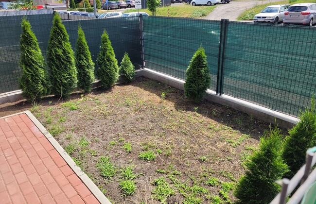 NOWA NIZSZA CENA! Sprzedam mieszkanie 2 pokojowe z ogrodkiem