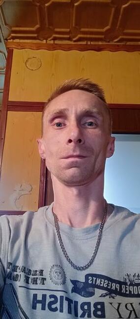 Szukam dziewczyny do stałego i poważnego związku