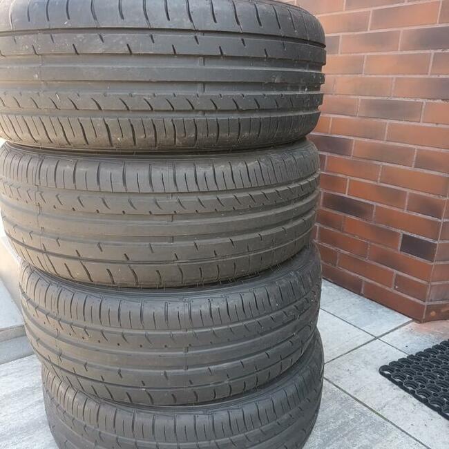 Opony letnie Falken Azenis 215 50 18