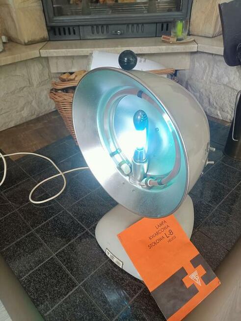 Lampa Kwarcowa Stołowa L-8